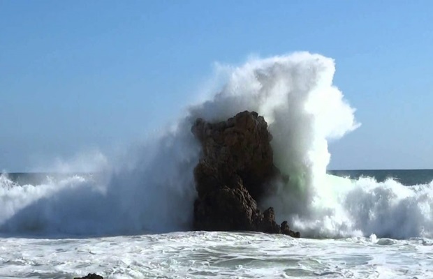 Denizdeki Görünmez Köpük, Karbondioksit Değiş Tokuşunu Belli bir Oranda Durduruyor