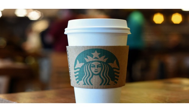 Starbucks’tan Plastik Yasağı