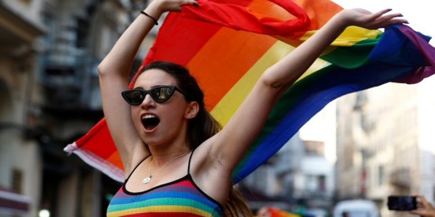 İngiltere’den Türkiye’ye ‘LGBTİ Ürünleri’ Boykotu