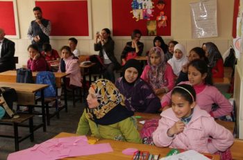 PİCTES Projesinde Suriyeli ve Türkiyeli Çocuklar Birbirlerinin Kültürlerini Tanıyacak 