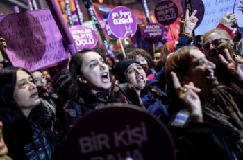 Türkiye’de Kadın Olmak