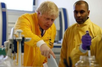 Imperial College Raporlarının Ardından Yeni Koronavirüs’e Karşı İngiltere ve ABD’nin Yaklaşımı Değişti