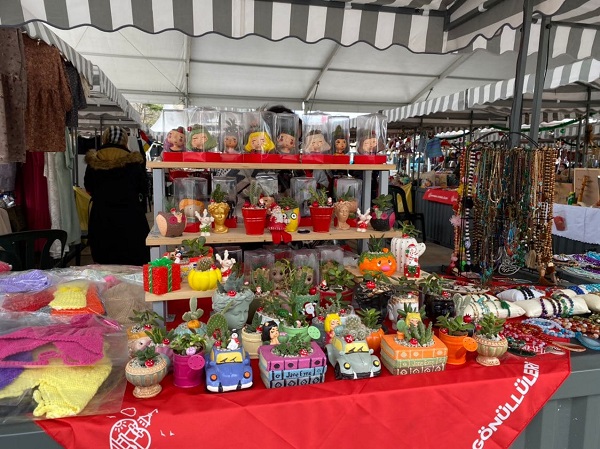 Kadıköy İskele Meydanı Kadın Emeği Pazarı